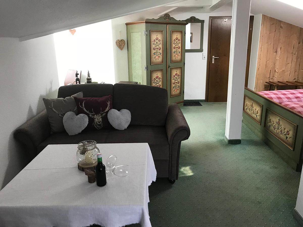 Haus Jaeger Ferienwohnungen Mit Indoor-Pool Inkl. Chiemgaukarte Ruhpolding Dış mekan fotoğraf