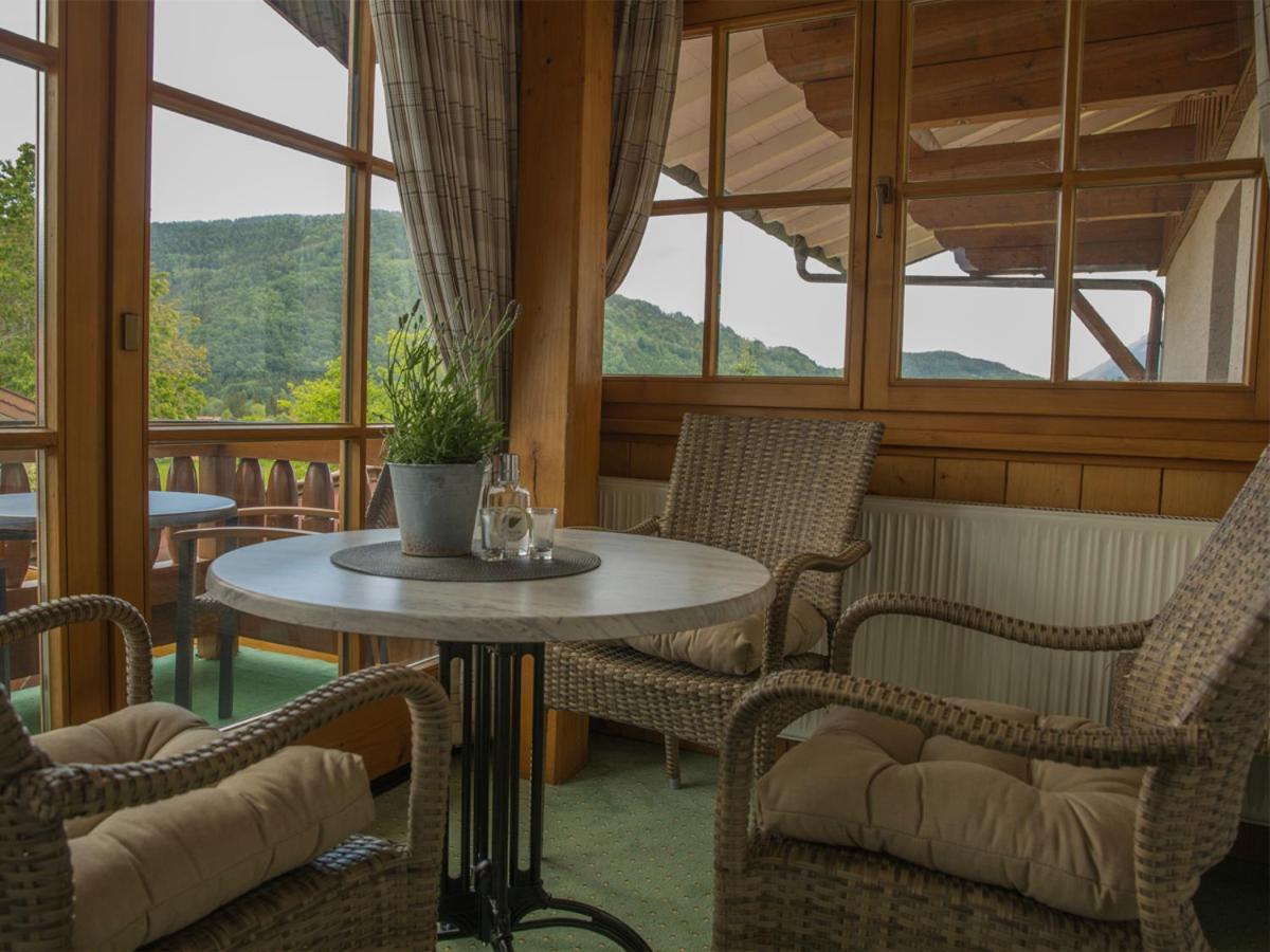 Haus Jaeger Ferienwohnungen Mit Indoor-Pool Inkl. Chiemgaukarte Ruhpolding Dış mekan fotoğraf