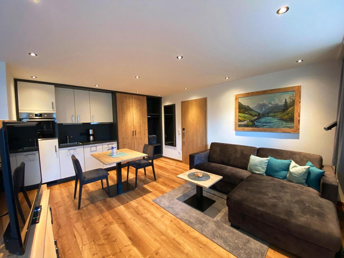 Haus Jaeger Ferienwohnungen Mit Indoor-Pool Inkl. Chiemgaukarte Ruhpolding Dış mekan fotoğraf