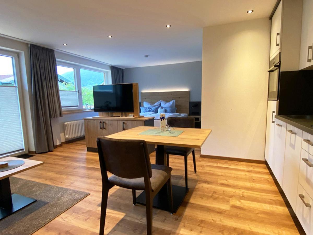 Haus Jaeger Ferienwohnungen Mit Indoor-Pool Inkl. Chiemgaukarte Ruhpolding Dış mekan fotoğraf